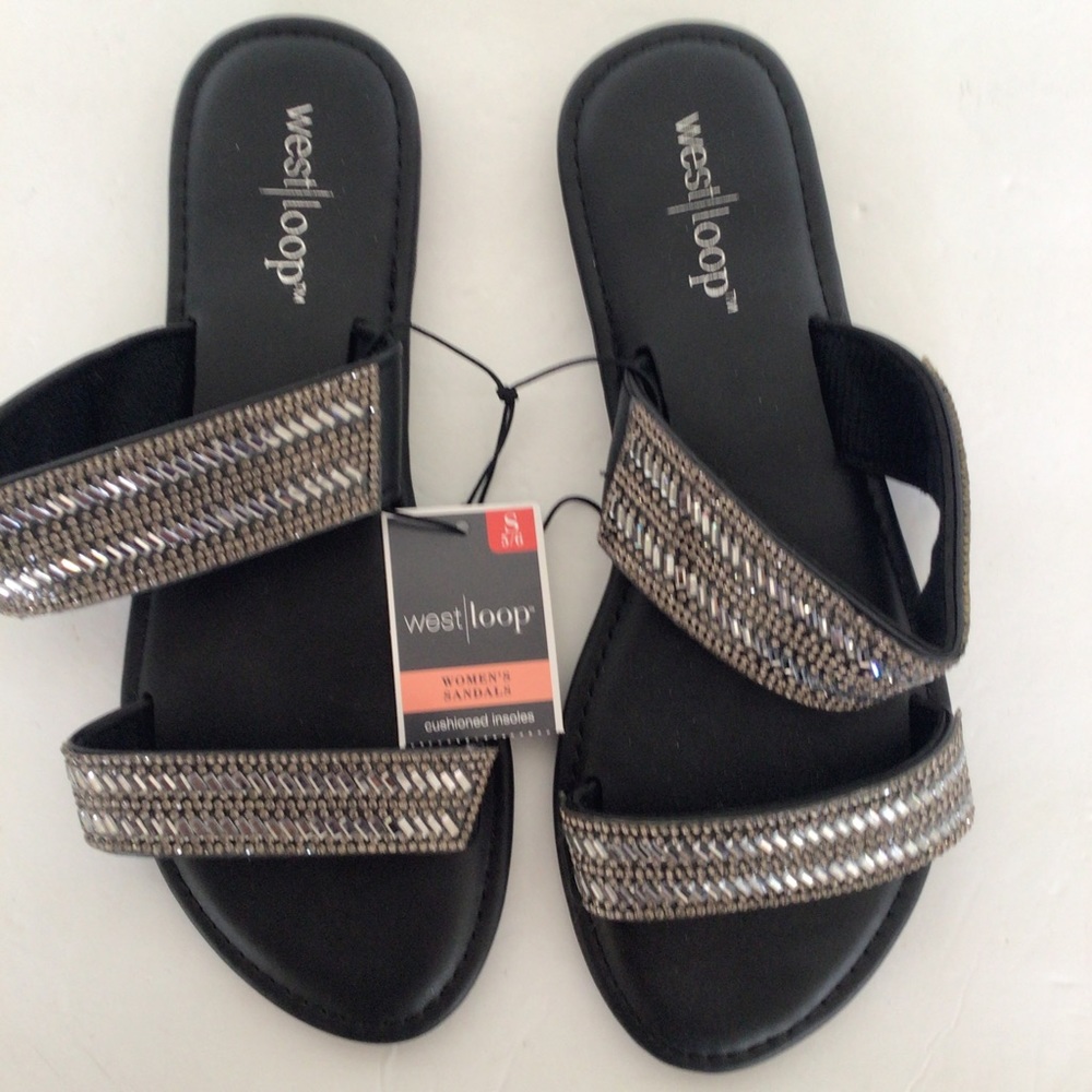 WEST LOOP RHINESTONE SANDALS NWT SIZE 5/6